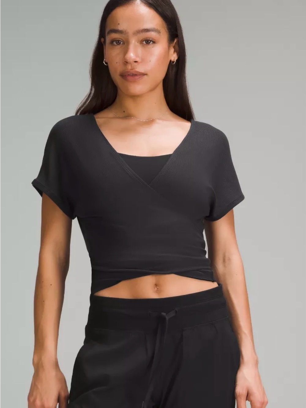 Lululemon Its A Tie Tee Black Wrap Small 2-6 Stretch